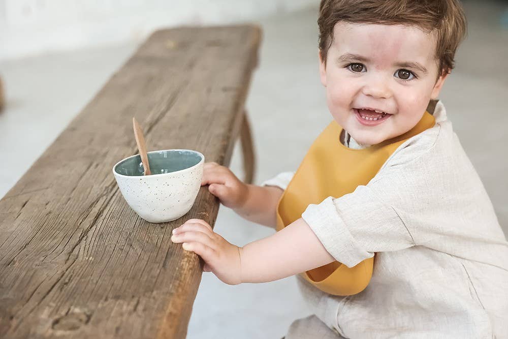 Bernard, il bavaglino in silicone: Nudo